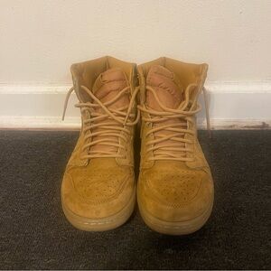 Air Jordan 1 Retro High OG Wheat 555088-710 Authentic Size 10.5